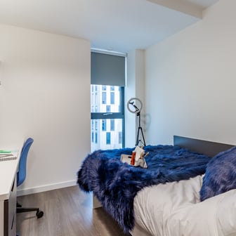 Skyline En Suite - Image 6